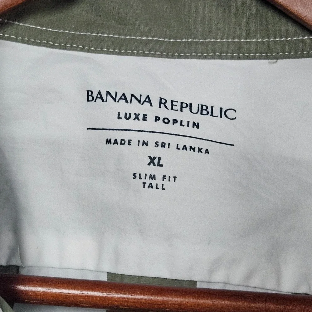 Banana Republic Luxe Poplin Green White Striped Button-Up Shirt Tall XL Slim Fit